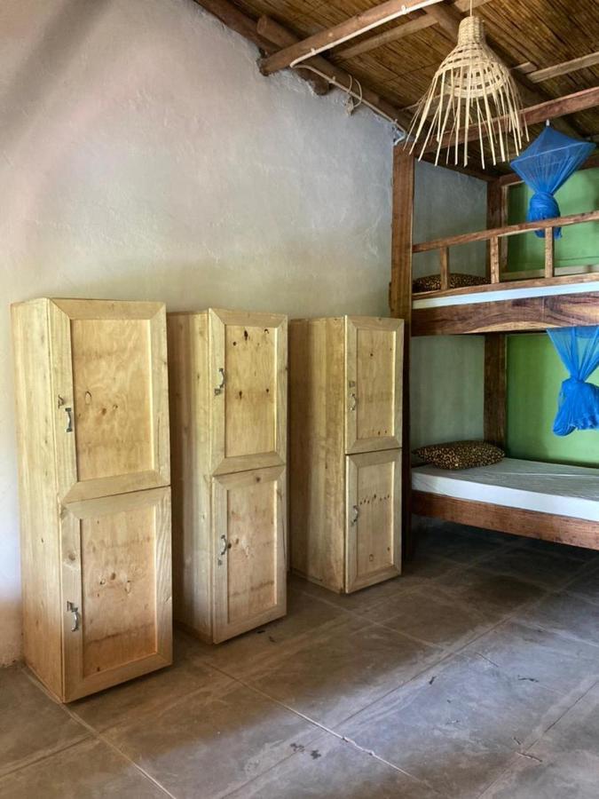 Soul Rebel Lodge & Backpackers Nkhata Bay Екстер'єр фото