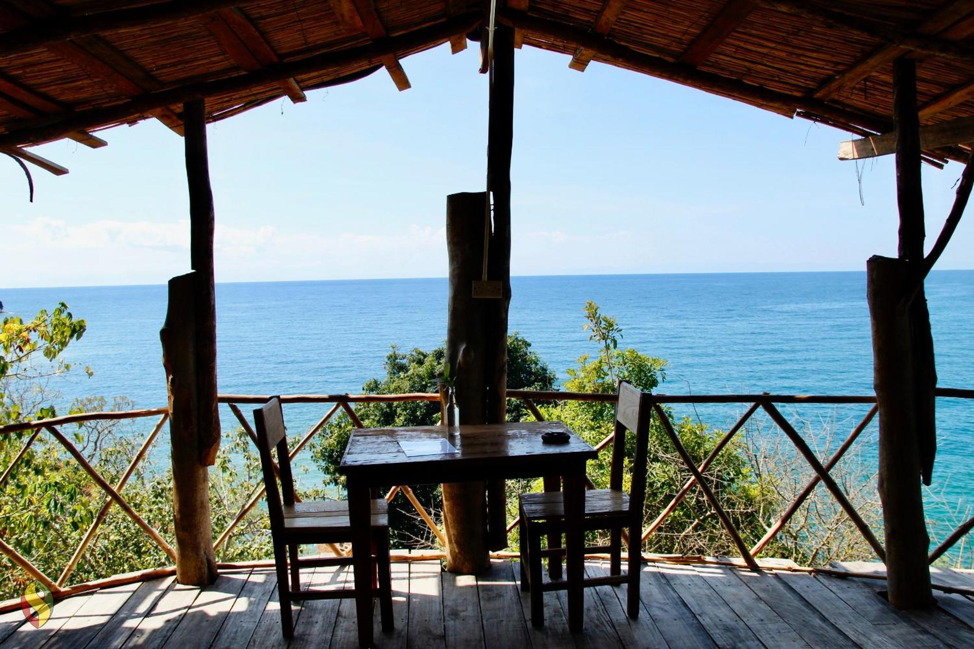 Soul Rebel Lodge & Backpackers Nkhata Bay Екстер'єр фото